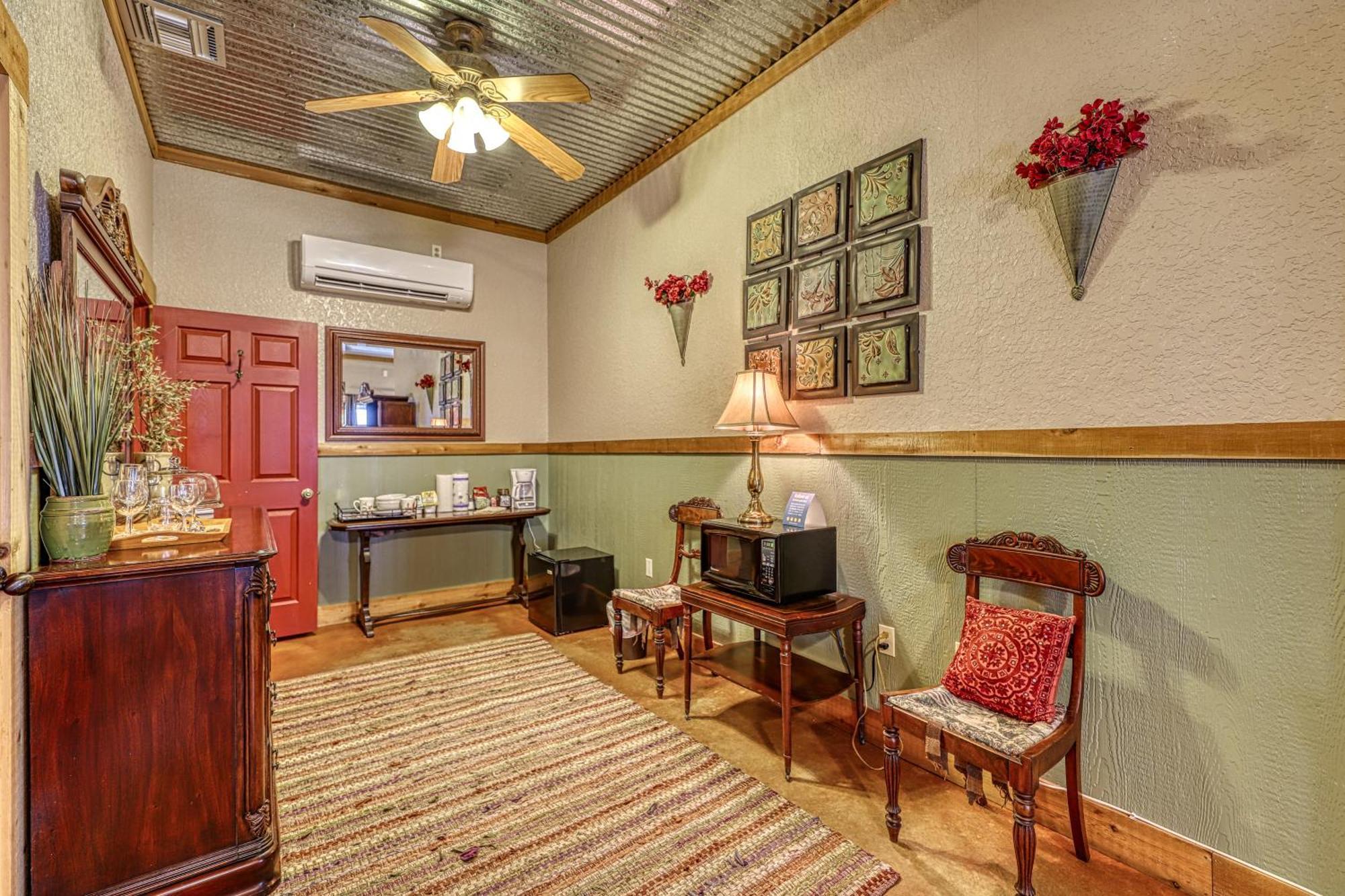 Apartament Historic Rocky Hill Fredericksburg Pokój zdjęcie