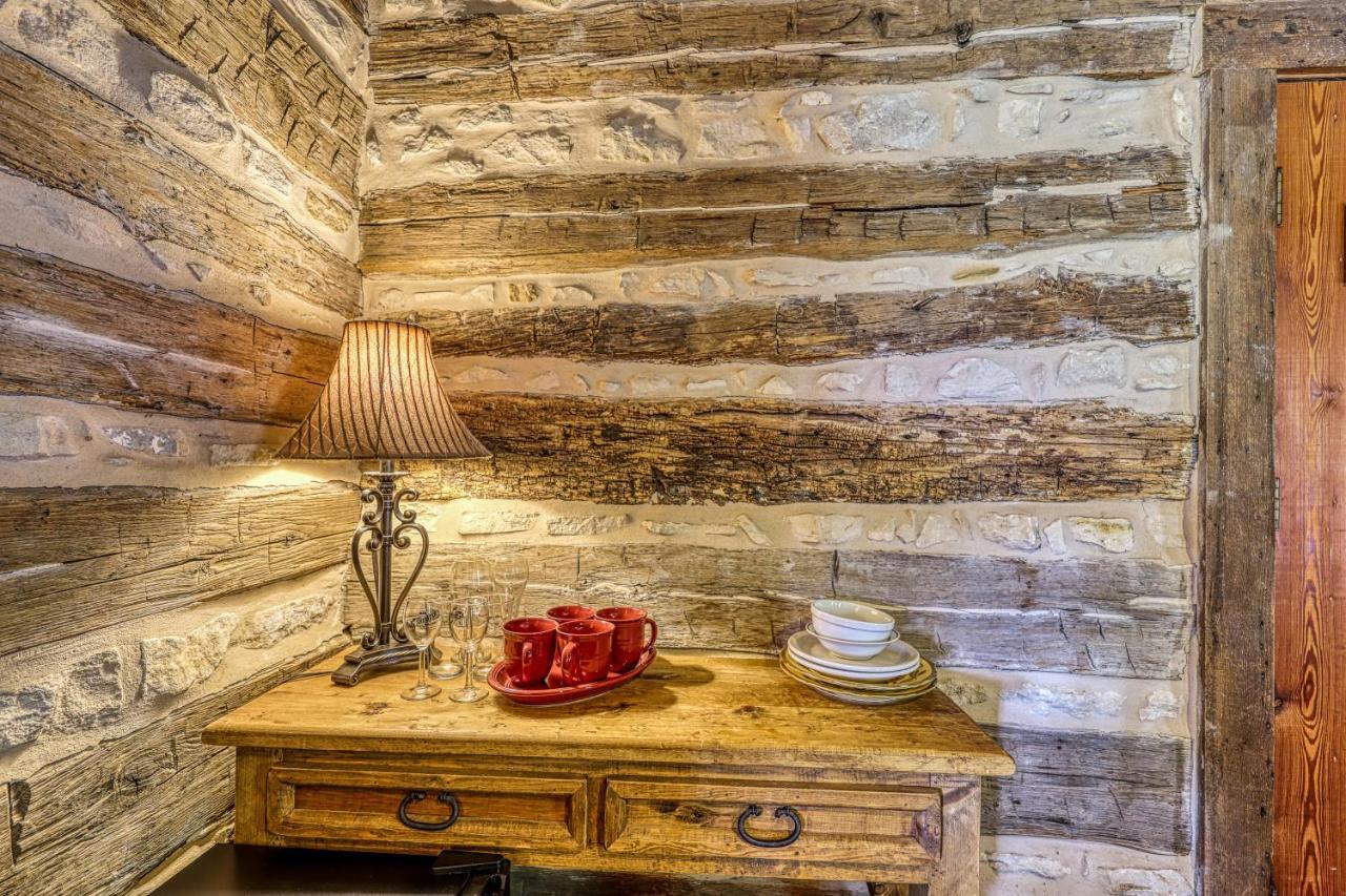Apartament Historic Rocky Hill Fredericksburg Zewnętrze zdjęcie
