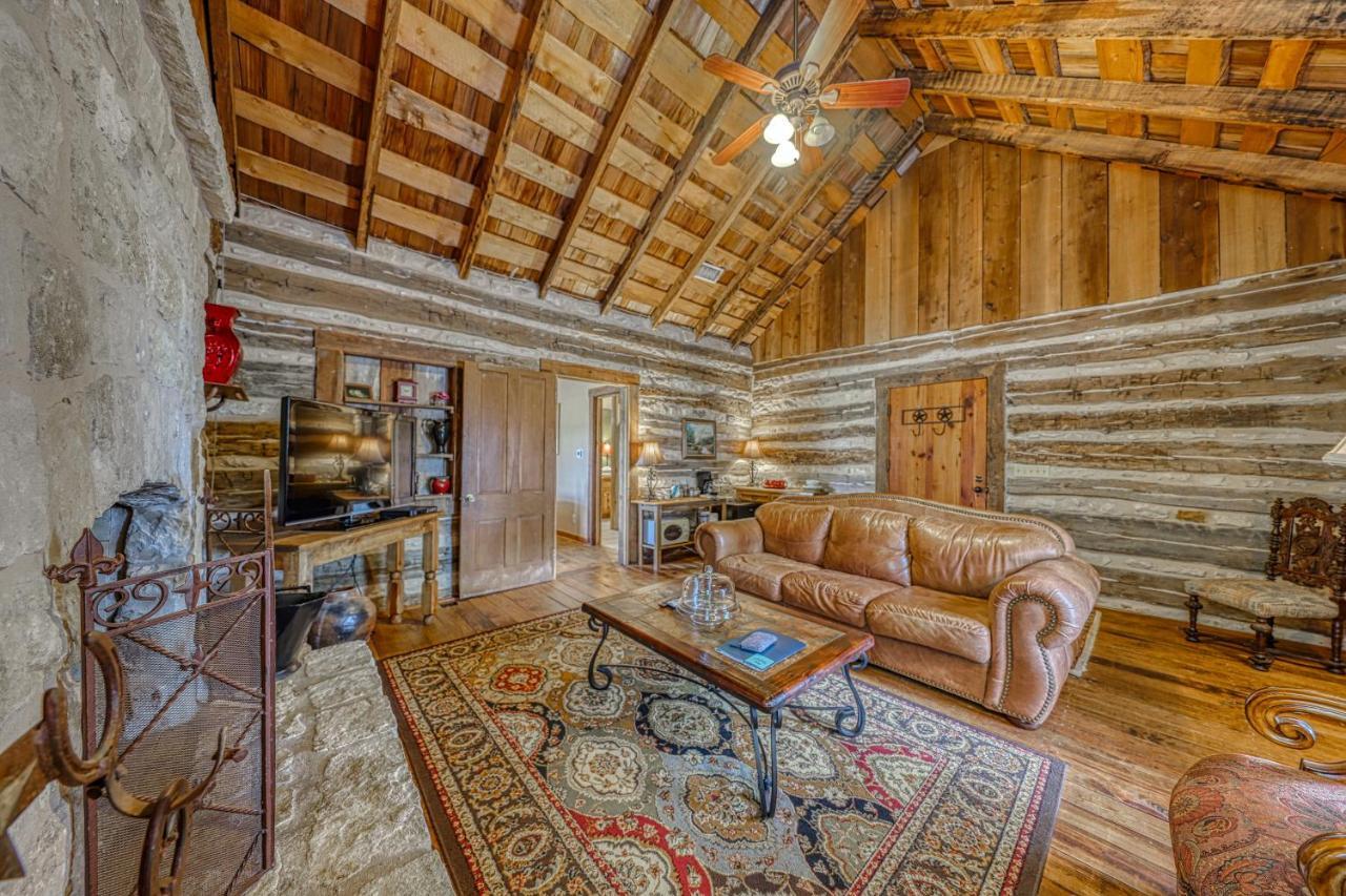 Apartament Historic Rocky Hill Fredericksburg Zewnętrze zdjęcie