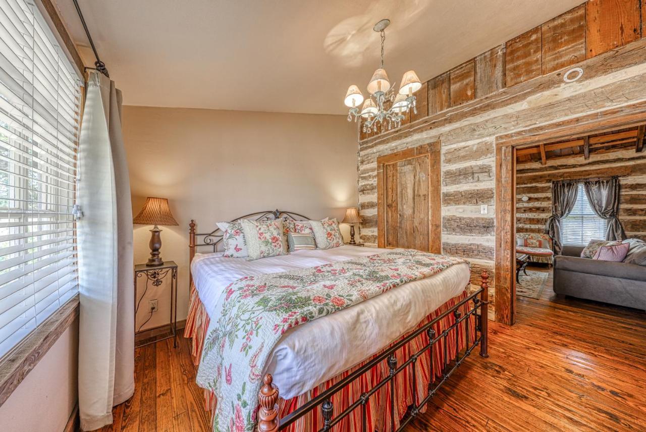 Apartament Historic Rocky Hill Fredericksburg Zewnętrze zdjęcie
